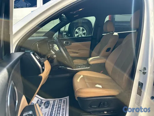 jeepetas y camionetas - Kia Sorento 2021 
 5