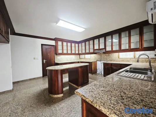 casas - Casa de 3 habitaciones en alquiler en Ensanche Par 7
