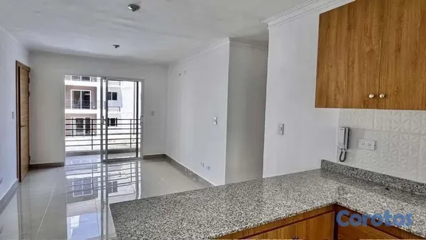 apartamentos - Vendo apartamento de 3 Habitaciones en Corales del Oeste 4