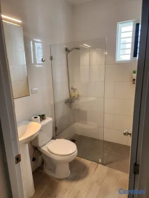 casas - CASA EN VENTA EN LOS RIELES DE GURABO 3