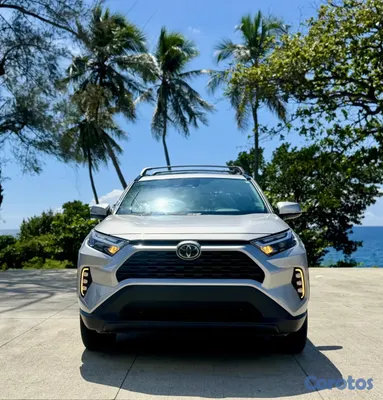 jeepetas y camionetas - Toyota RAV4 2025 XLE Premium 10