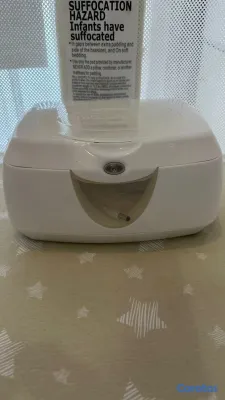 accesorios - calentador de toallitas húmedas Munchkin (Munchkin Warm Glow Wipe Warmer). 3