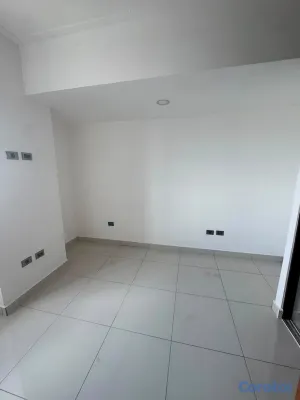 apartamentos - alquiló renacimiento piso 6 dos habitaciones 2.5 baños parqueo techado balcón  5