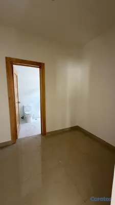 casas - . Residencial Cerrado en Baní | Piscina, Cancha de Tenis y Seguridad 24
Horas
 11