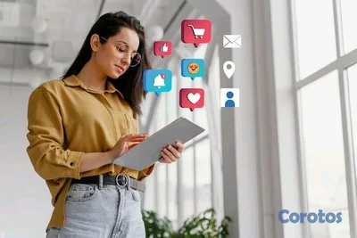 solicita publicista con experiencia marketing digital diseño gráfico 