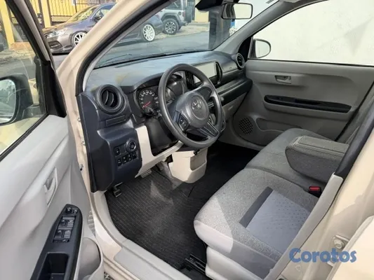 carros - Toyota passo 2022 4