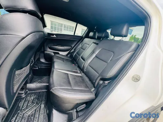jeepetas y camionetas - KIA SPORTAGE S 2020 | PIEL |CLEAN CARFX| 84,000 MI 5