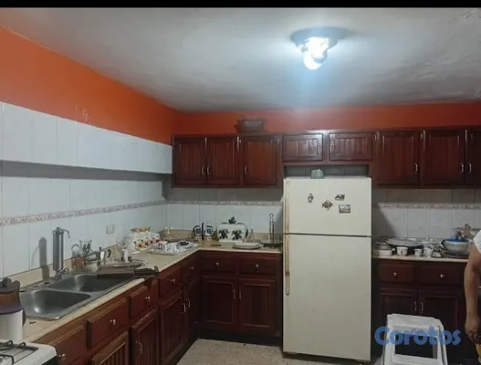 casas - Casa en avenida Tiradentes Sector La Agustina 2