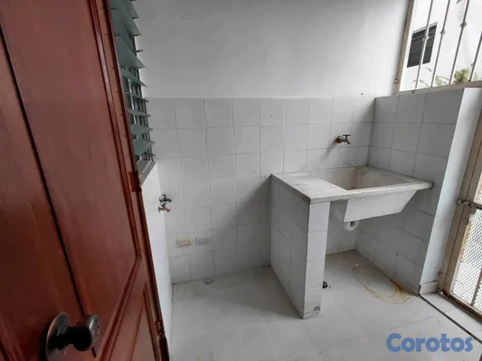 apartamentos -  Apartamento de 136 m² en Mirador Norte |  Cómodos, Ascensor y Parqueos Techados 10