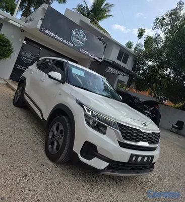 jeepetas y camionetas - KIA SELTOS 2022 BLANCO DIESEL 17