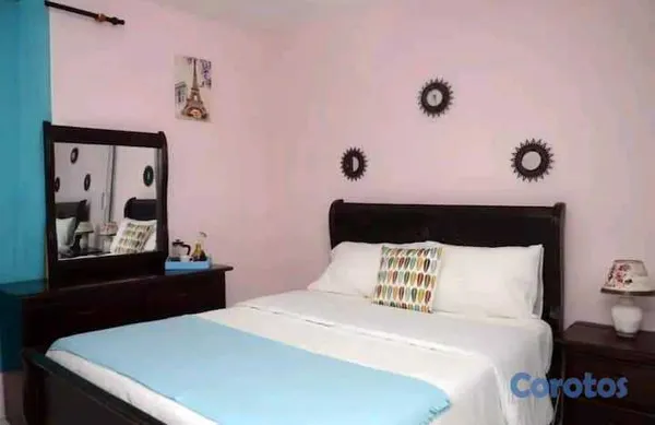 casas - Se vende Casa de 3 Habitaciones, Ensanche Isabelit 9
