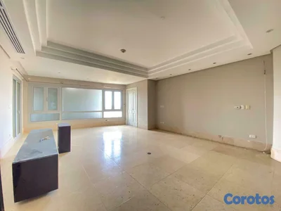 Apartamento bastante amplio con increíble vista