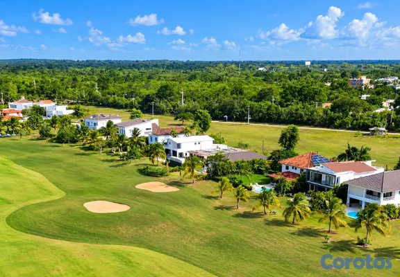 solares y terrenos - Solar de 500 m² con vista al golf en La Estancia,  4