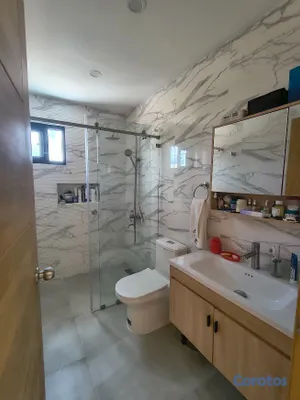 casas vacacionales y villas - Amplia villa de 4 habitaciones en Bávaro Punta Can 12