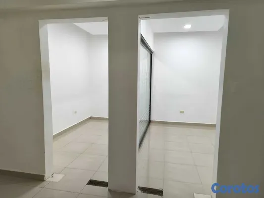 oficinas y locales comerciales -  La Julia, Distrito Nacional, Santo Domingo Local  11