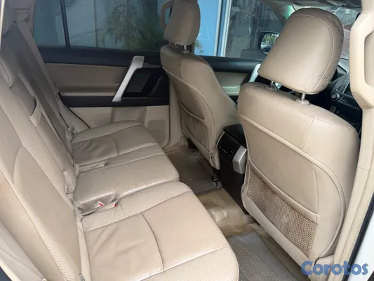 jeepetas y camionetas - Toyota Prado VX 2011 unico  Dueño (santiago) 7