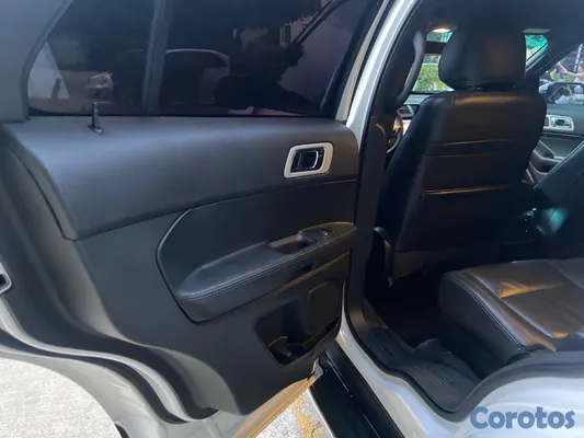 jeepetas y camionetas - Ford Explorer 2015 2
