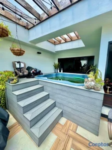 vendo PH mirador sur tres niveles tres habitaciones con su baño Jacuzzi dos parq