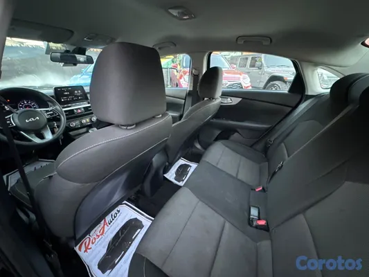 carros - Kia Forte LXS 2023 7
