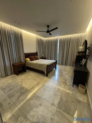 casas - VENDO VIVIENDA CON PISCINIA. RESIDENCIAL CERRADO.  8