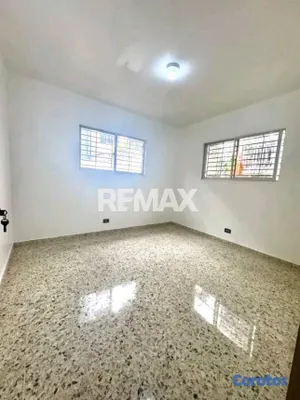 apartamentos - Apartamento en Alquiler en Piantini 3 habitaciones, 2 parqueos, 2do nivel 9