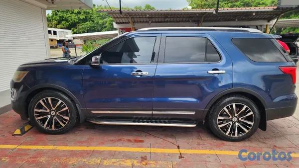 jeepetas y camionetas - Ford Explorer XLT 2016 7