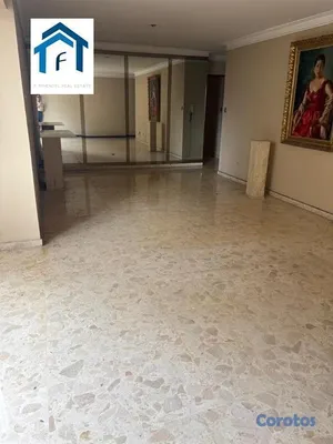 apartamentos - En Venta Apartamento Clasico en Naco 6to nivel 4
