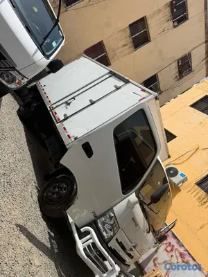 camiones y vehiculos pesados - Hino 300 Furgon 2020 8