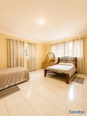 casas - casa de 5 habitaciones con patio y piscina en venta en Altos de Arroyo Hondo III 15