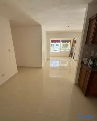 apartamentos - Vendo confortable Apartamento Ave. Jacobo Majluta. 2
