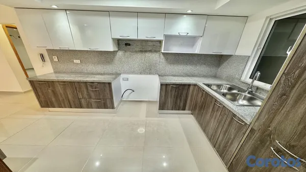 apartamentos - Apartamento en Evaristo Morales 9