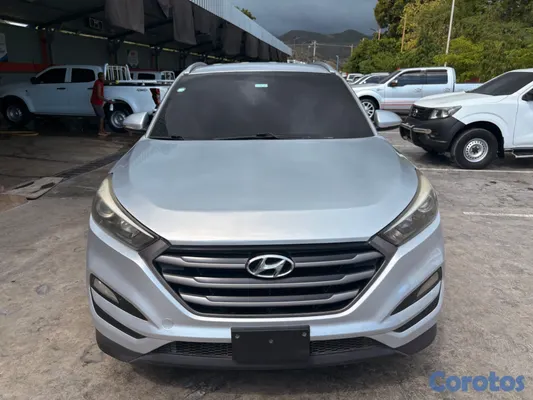 jeepetas y camionetas - Hyundai Tucson 2016   11