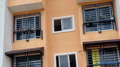 SE VENDE / TRASPASA Apartamento en San Isidro
