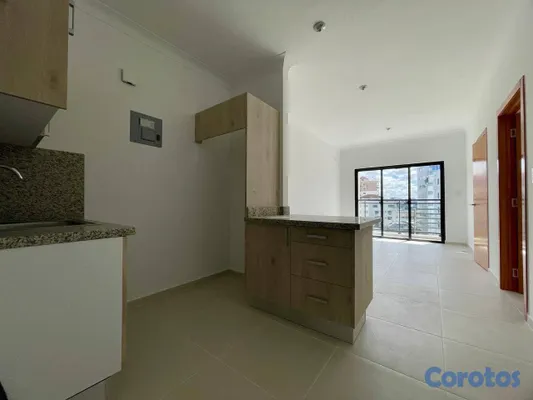 apartamentos - Apartamento en renta en torre moderna próximo a la Churchill 4