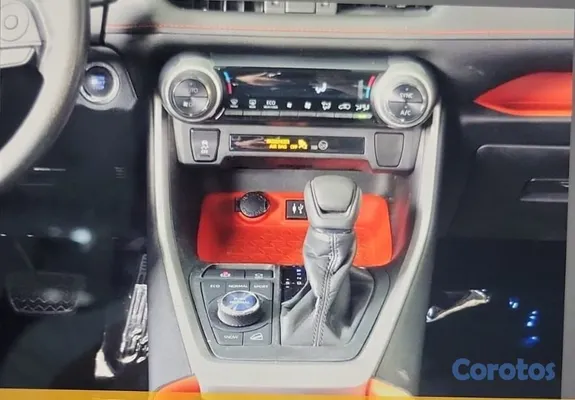 jeepetas y camionetas - 2019 TOYOTA RAV4 2019 ADVENTURE. 8