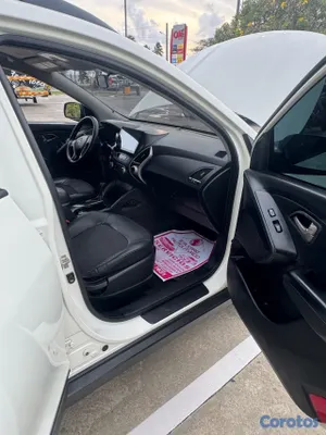 jeepetas y camionetas - HYUNDAI TUCSON 2011 NITIDA CON AIRE QUÉ CONGELA Y BIEN CUIDADA 5