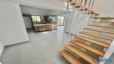 Penthouse Nuevo en Los Prados