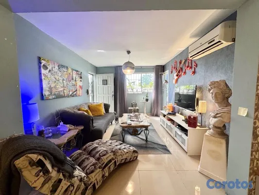 apartamentos - vendo piantini dos habitaciones 1.5 baños balcón parqueo cuarto de servicio  8