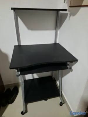 decoración y accesorios - Mesa para PC 2