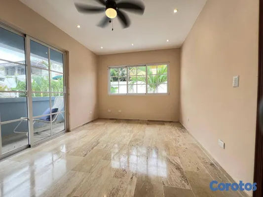 casas - Casa de 5 habitaciones en alquiler en Arroyo Hondo 8