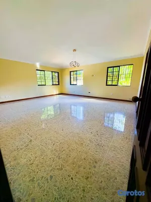 casas - Casa de 5 habitaciones en alquiler en Arroyo Hondo 11