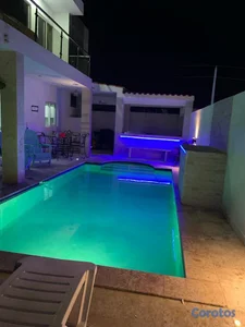 Espectacular Villa de 2 niveles en Vista Catalina, La Romana