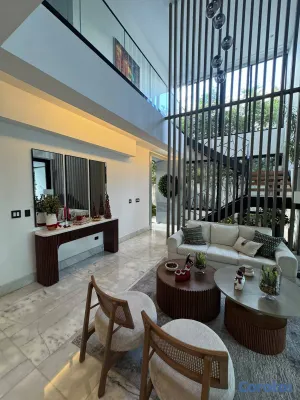 casas - VENDO VIVIENDA CON PISCINIA. RESIDENCIAL CERRADO.  4