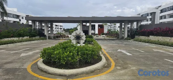 apartamentos - Apto en la av. Jacobo Majluta, casa club con pisci 10
