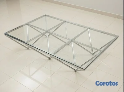 Mesa de centro moderna con diseño geométrico - Cristal y Acero

