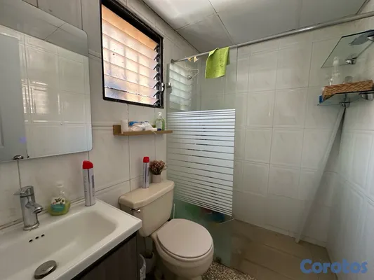 oficinas y locales comerciales - alquiler de local para oficina. o apartamento de 1 habitación en mirador sur 

 6