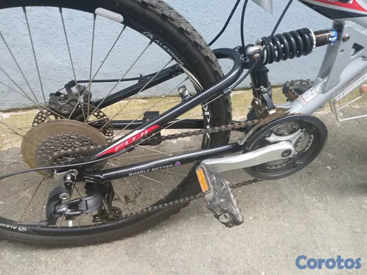 bicicletas y accesorios - Bicicleta Fuji aro 26. 3