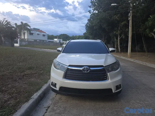 jeepetas y camionetas - Toyota Highlander 2015 en venta  2