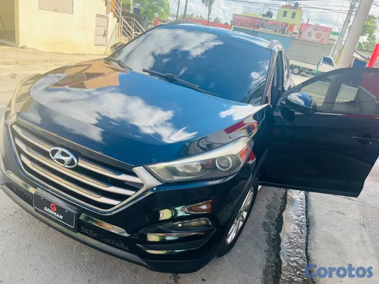 jeepetas y camionetas - Vendo Hyundai Tucson 2016 uso personal  2
