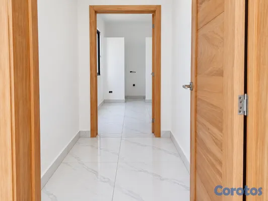 casas - Casa en venta con Piscina, Avenida Ecológica, Proy 5